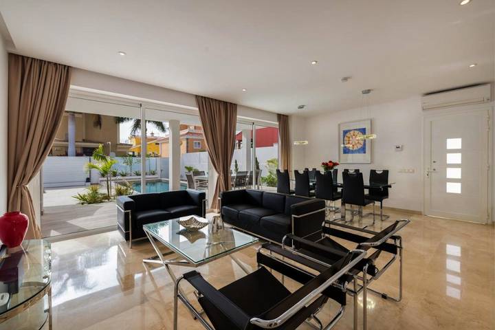 Chalet para 8 personas, con jardín además de vistas y piscina en Gran Canaria - 2