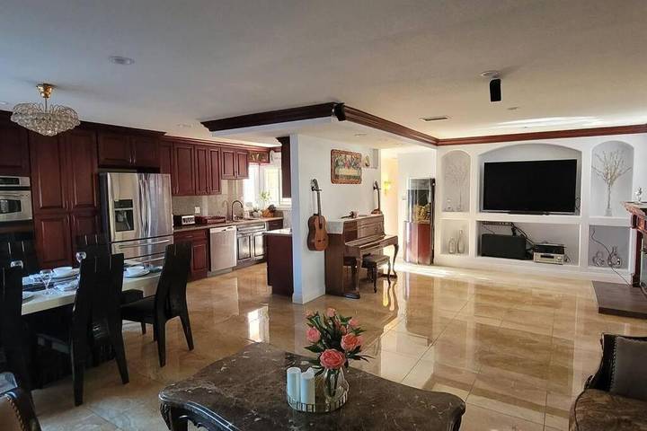 Apartamento para 6 personas, con jardín en Huntington Beach