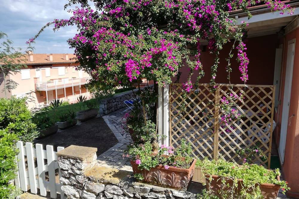 Apartment mit kleinem Garten in Capo d'Arco Elba in Capo d'Arco, Elba