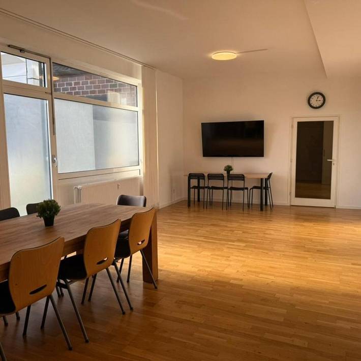 Ferienwohnung für 8 Personen, mit Balkon - 1