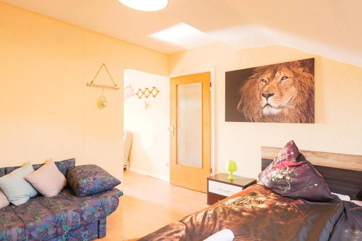 Gîte pour 12 personnes, avec vue et jardin, animaux acceptés à Duisbourg