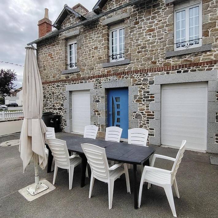 Location de vacances pour 10 personnes, avec terrasse dans Plage De La Greve A Cherrueix