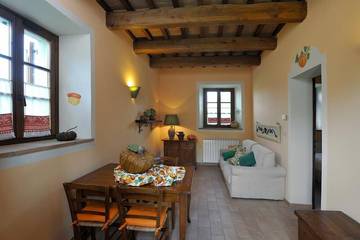 Agriturismo pour 5 personnes, avec piscine et sauna à Corciano