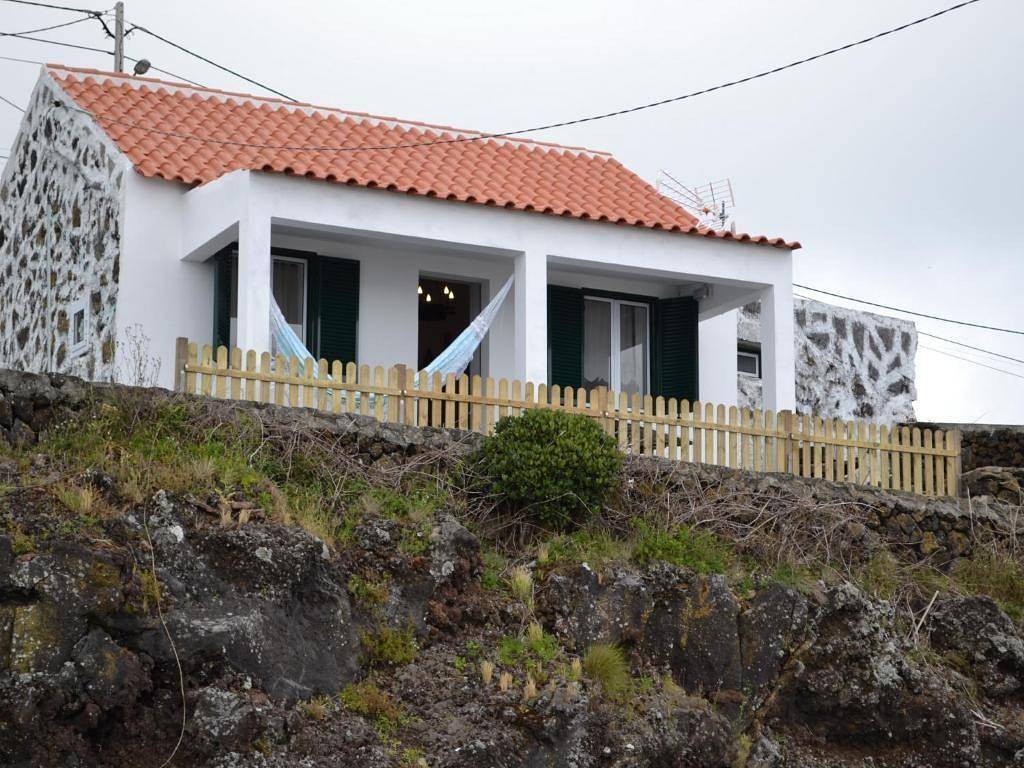 Ferienhaus auf dem Land mit Meerblick in Terceira (Azoren)