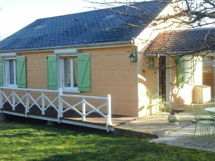 Location de vacances pour 4 personnes, avec piscine dans Luant