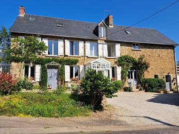 Gîte pour 4 personnes, avec jardin et vue à Saint-Germain-du-Crioult