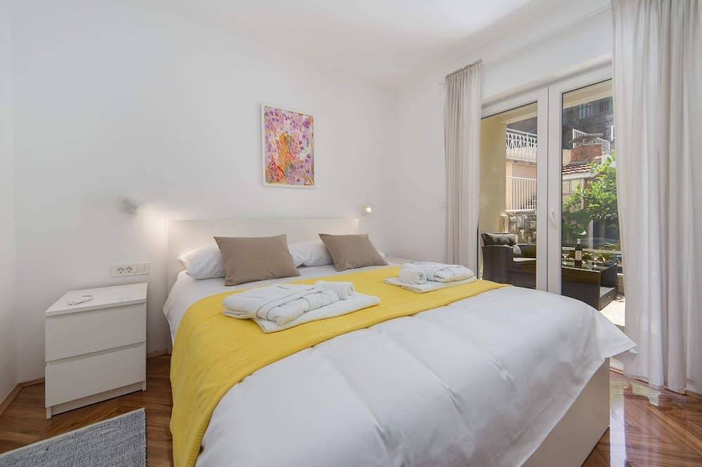 Ganze Wohnung, Apartments Ema-Two Bedroom Apartment with Sea View ( Perla ) in Rogotin, Dubrovnik-Neretva