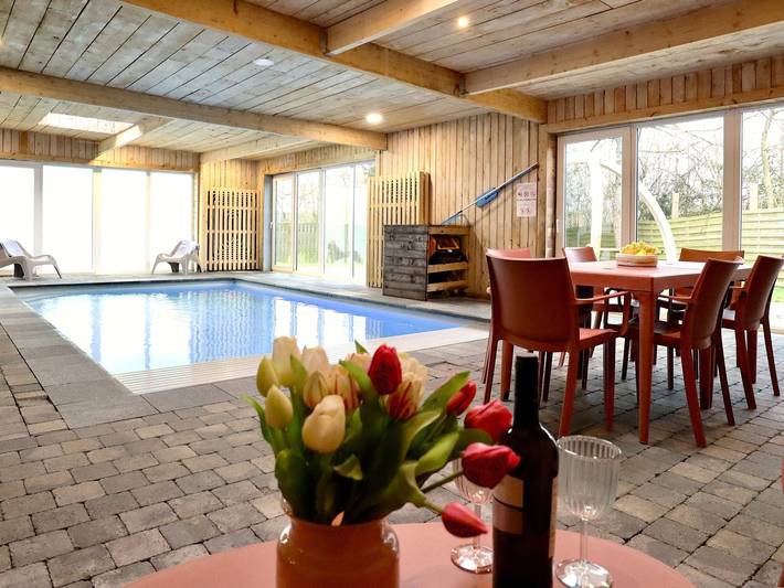 Vakantiehuis voor 14 personen, with sauna and terras as well as tuin, met huisdier in Robertville (België)