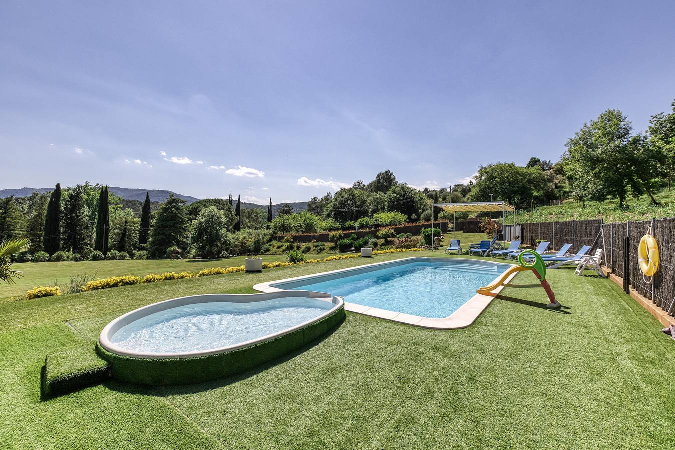 Casa Rural para 23 Personas en Porqueras, Pla de l'Estany