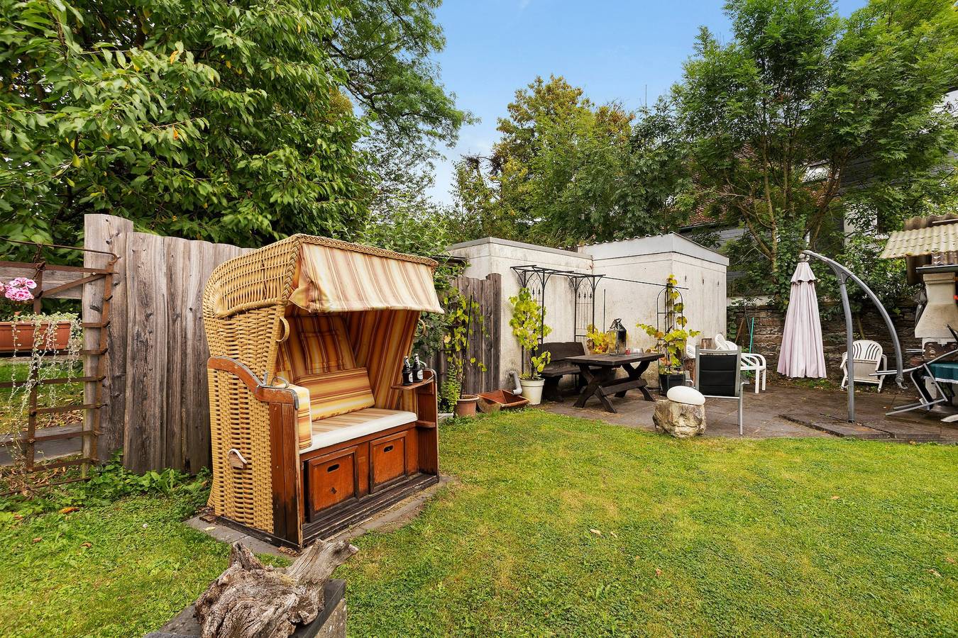 Ganze Wohnung, Ferienwohnung '2 Bergblick, 60qm' mit Bergblick, Gemeinschaftsgarten und Wi-Fi in Lennestadt, Sauerland