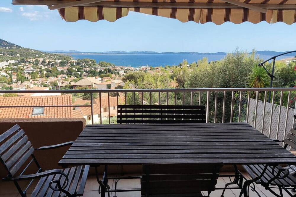 Apartamento entero, Vacation rental sea view Carqueiranne Ls8-420 in Carqueiranne, Region de Toulon