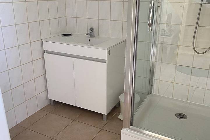 Gîte pour 6 personnes, avec jardin, animaux acceptés à Bosc - 4