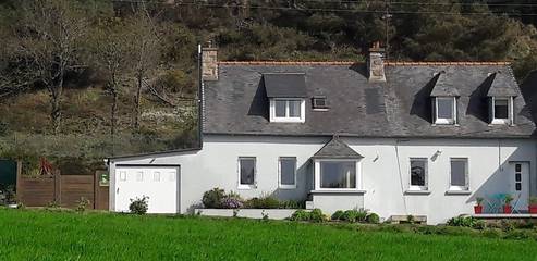 Maison De Vacances pour 4 Personnes dans Ploubazlanec, Côte de Granit Rose, Photo 1