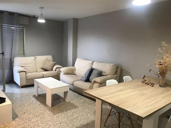 Ferienwohnung für 5 Personen, mit Balkon - 1