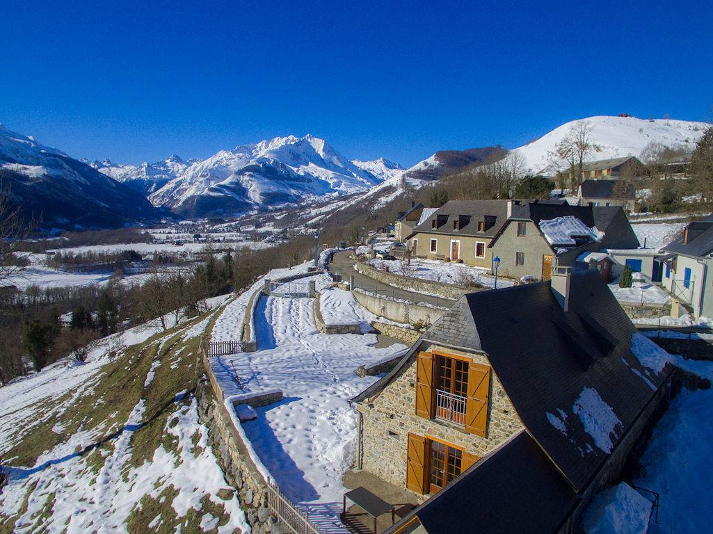 Gîte Eth Souët avec Spa en Val d'Azun Pyrénées in Gaillagos, Parc national des Pyrénées