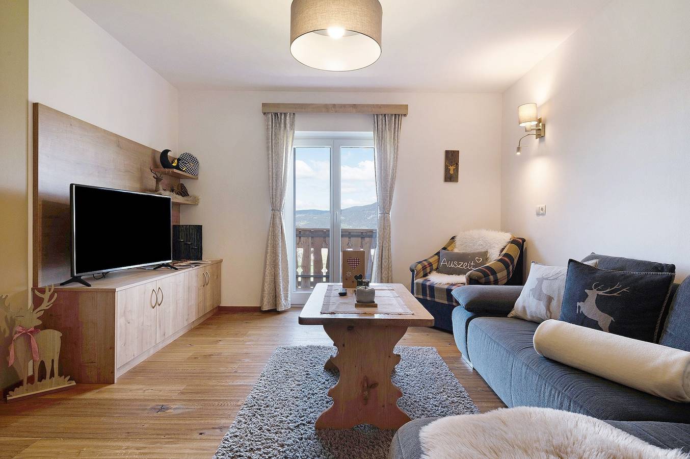 Ganze Wohnung, Ferienwohnung 'Schererhof Dolomitenblick' mit Bergblick, Gemeinschaftsgarten und Wlan in Kastelruth, Dolomiti Superski