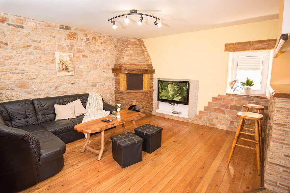 Ferienhaus mit Terrasse und Pool  in Kukci, Porec und Umgebung