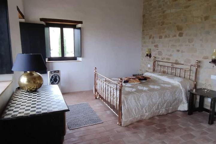 Idyllic Villa , Magnificent Views, Stunning location, Pool, in Monte San Martino, Provincia di Macerata