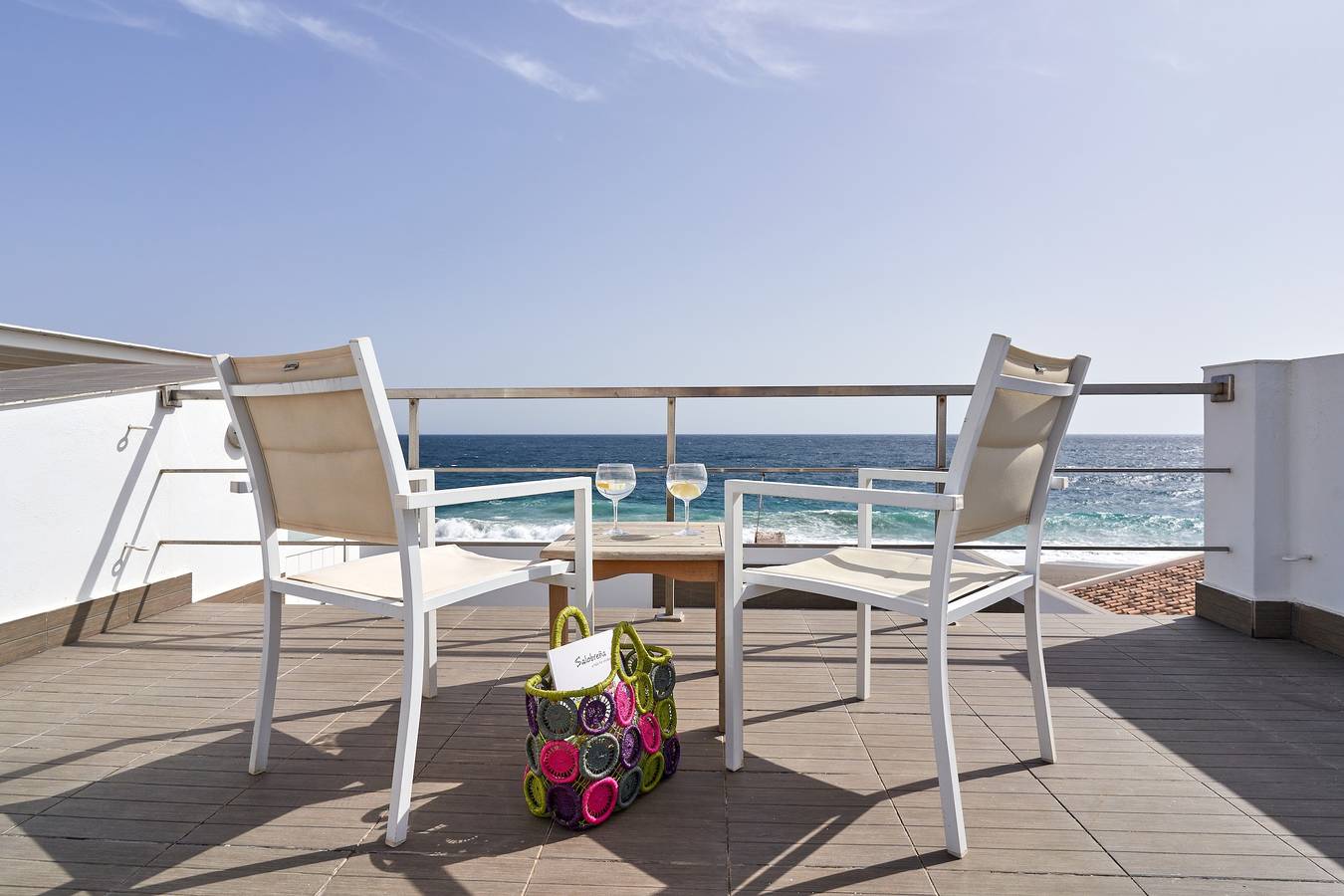 Casa de vacaciones "Casa Sueña" cerca de la playa con 4 terrazas privadas in Calahonda, Costa Tropical