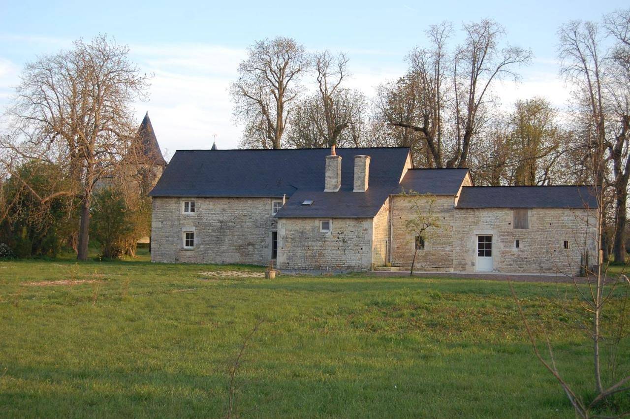 Four-Bedroom House in Marigny (Deux-Sèvres), Région de Niort