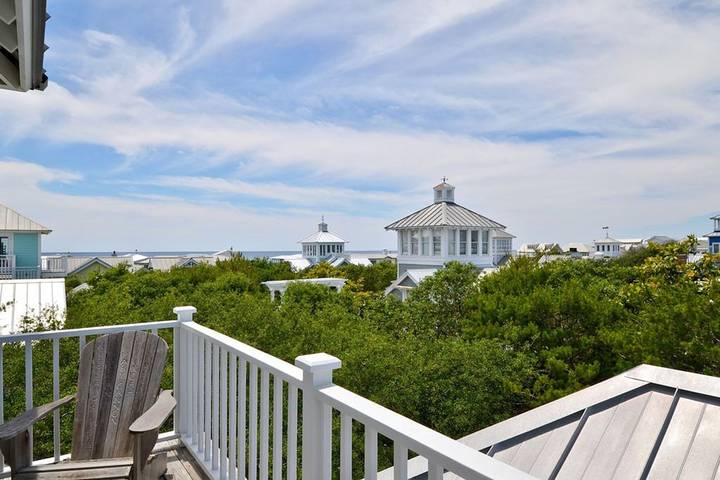 Vacation rental for 10 people, with pool and balcony in Watercolor