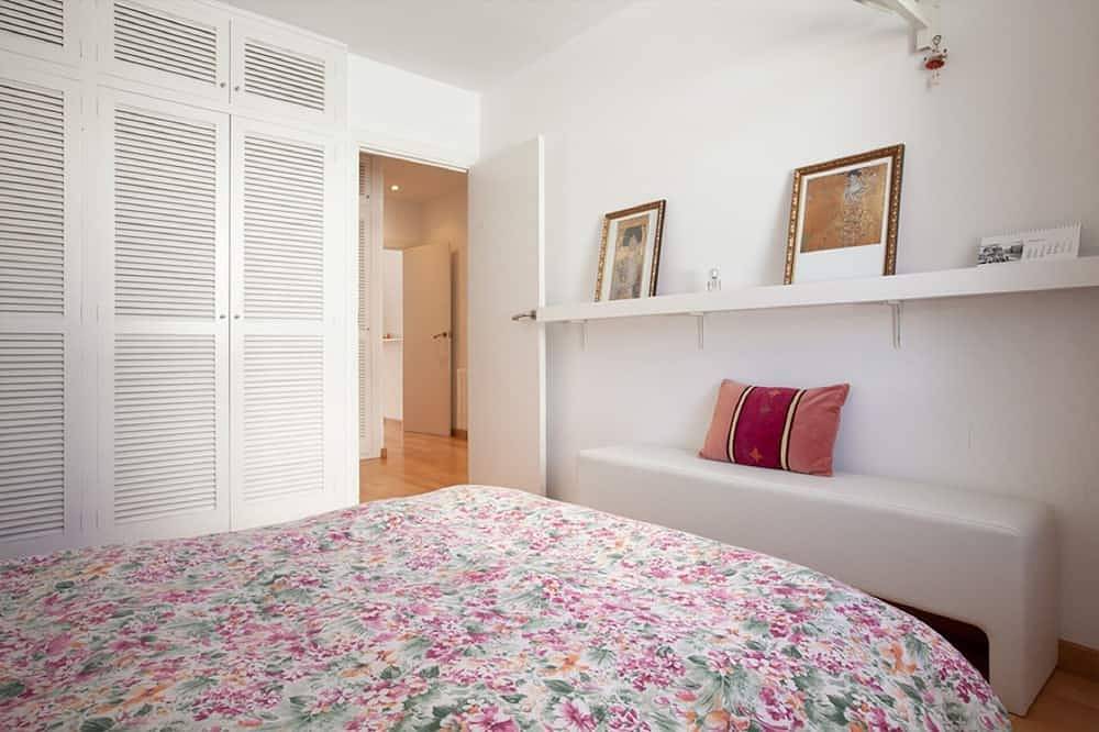 Entire apartment, Beautiful in el Balmí Gran (Sitges), Sitges