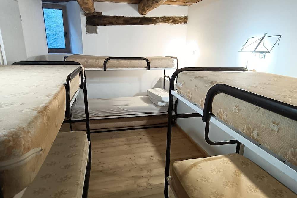 Renovated sheepfold near the slopes ideal for 2 families in Crévoux, Gap und Umgebung