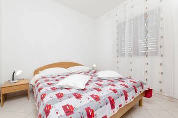 Ferienwohnung für 4 Personen in Pirovac, Šibenik-Knin, Bild 2