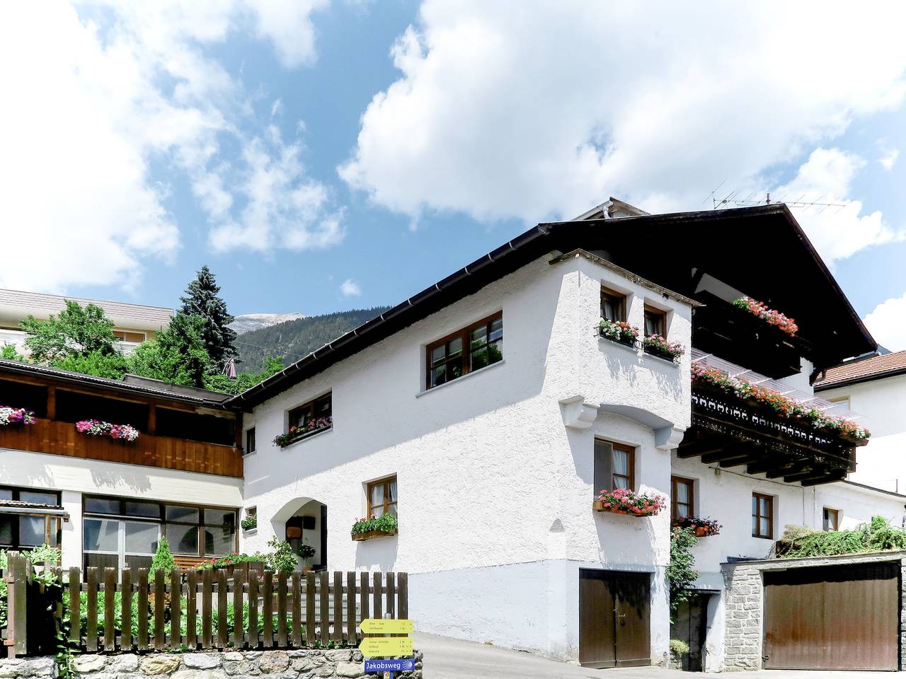Ganze Wohnung, Huber in Lechtaler Alpen, Grins