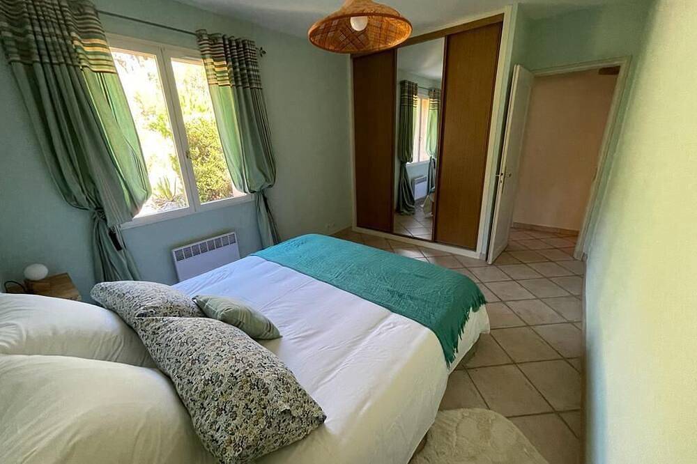 Belle villa provencale  avec piscine privée in Carqueiranne, Côte méditerranéenne (France)