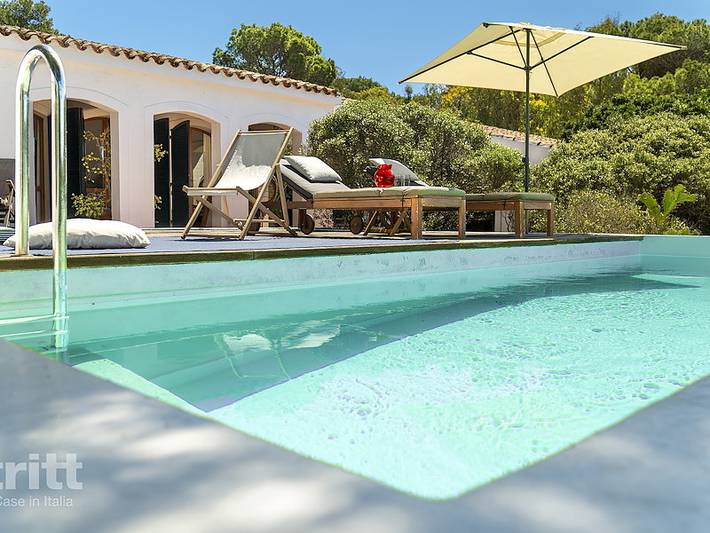 Location de vacances pour 10 personnes, avec terrasse ainsi que balcon/terrasse et piscine à Porto Pino - 4