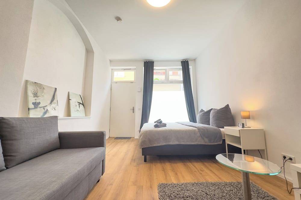 Ganze Wohnung, Modernes Altstadt Apartment - Zentraler geht es nicht! I Nespresso in Ingolstadt, Oberbayern
