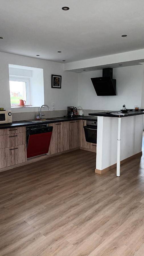 Location de vacances pour 6 personnes, avec jardin à Saint-Aubin-de-Terregatte - 4