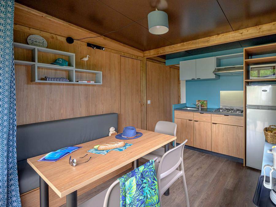 Camping Le Château - Mobilheim 5 personen - Cottage Morea Confort 25m² 2 Zimmer + überdachte Terrasse 1/5 Pers. in Hauterives, Valence und Umgebung