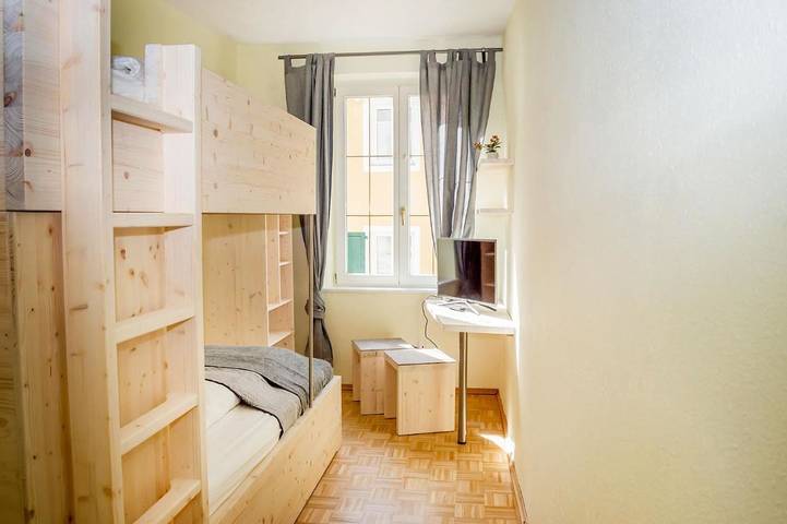 BnB für 6 Personen, mit Terrasse in Überlingen