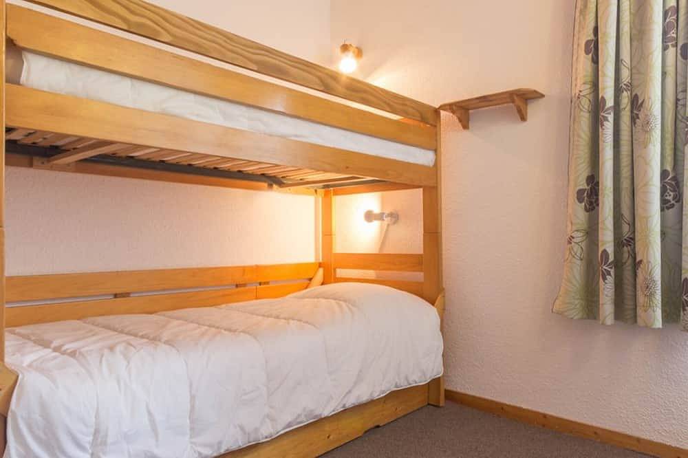 Entire apartment, Bright duplex near slopes, 8 ppl, balcony in La Plagne, Bellentre