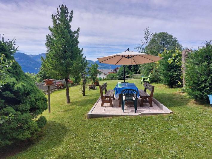 Gîte pour 4 personnes, avec vue et jardin dans Varena - 3