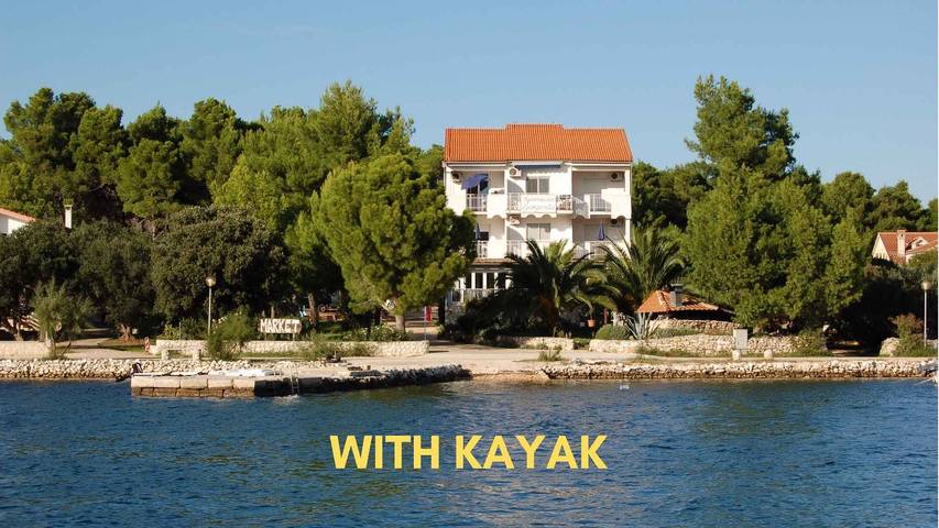 Ganze Ferienwohnung, Ferienwohnung mit Klimaanlage und Balkon  in Sali, Dugi Otok