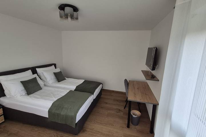 Ganze Wohnung, Ferienwohnung/App. für 3 Gäste mit 30m² in Reutlingen in Sondelfingen, Reutlingen