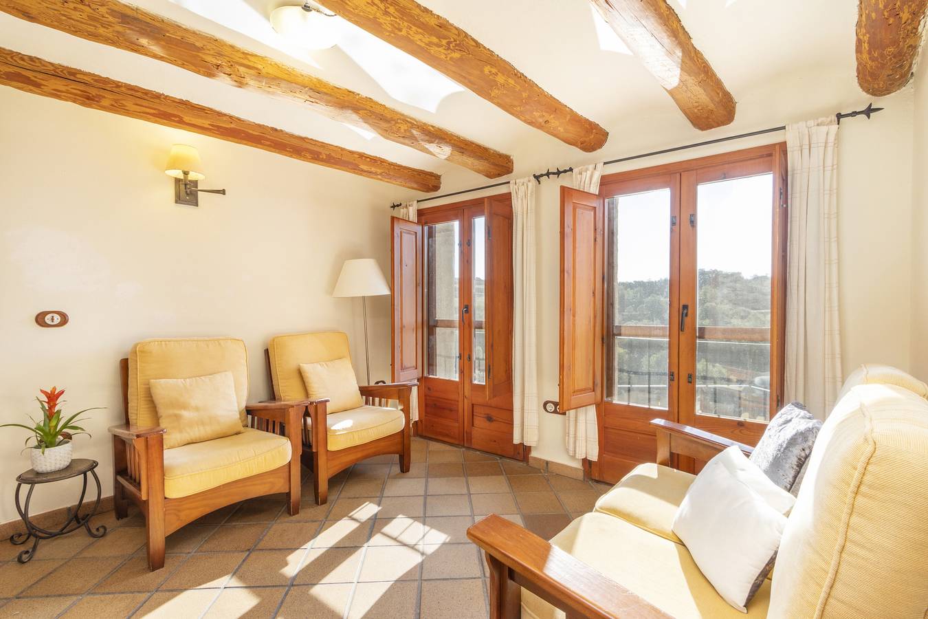 Ferienhaus 'Mas Vilardaga' mit Bergblick, Wi-Fi und Klimaanlage in la Baronia de Rialb, Noguera