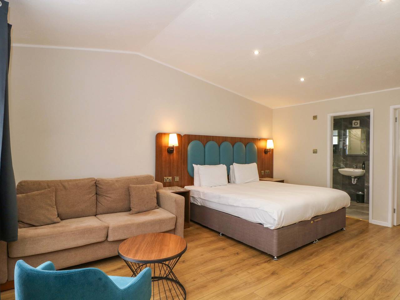 Gîte pour 3 personnes avec piscine in Chorley, Lancashire