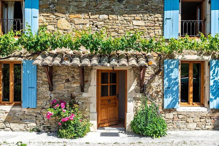 Location de vacances pour 20 personnes, avec Jardin et Sauna à Puy-Saint-Martin