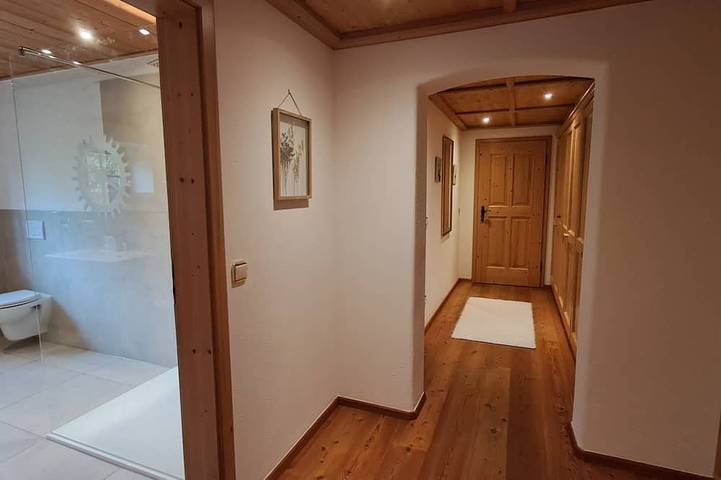 Hütte für 2 Personen, mit Garten und Terrasse in Inzell - 4