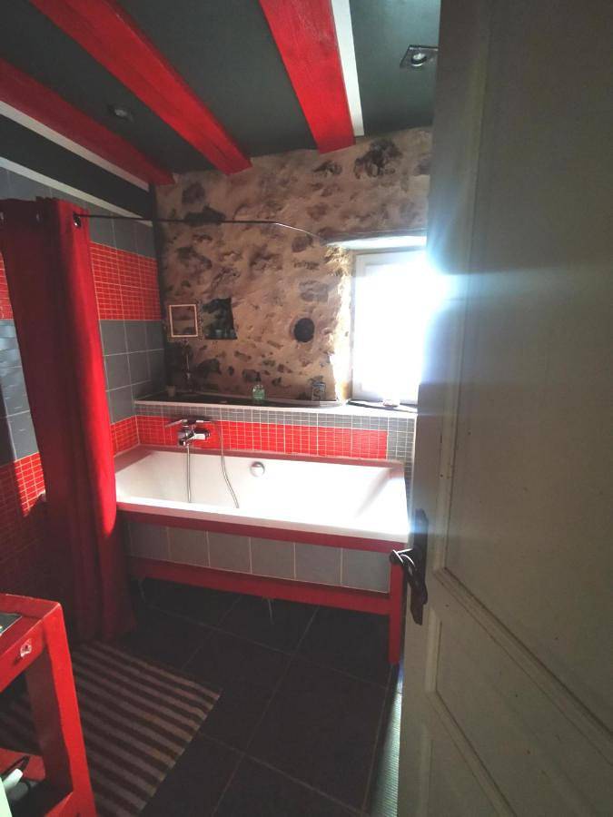 Maison d’hôte pour 2 personnes, animaux acceptés à Saint-Jean-de-Fos - 2