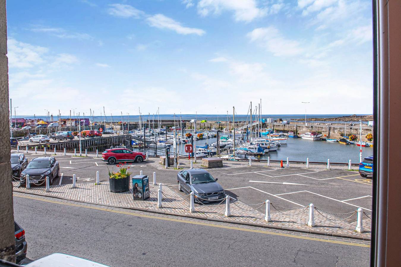 Entire holiday apartment, Seaview Apartment - 2Bed on Anstruther Harbour in Anstruther, Fife region