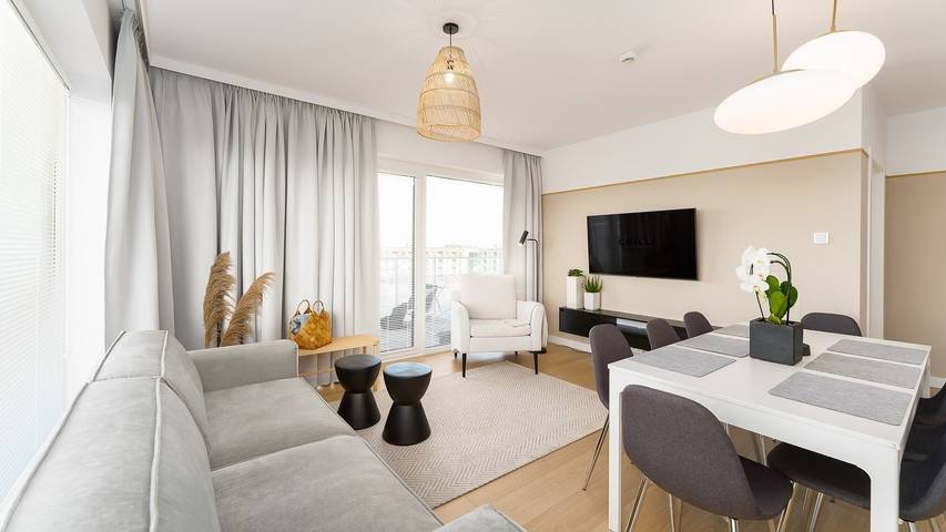 Ferienwohnung für 8 Personen, mit Balkon und Sauna sowie Pool, mit Haustier - 1