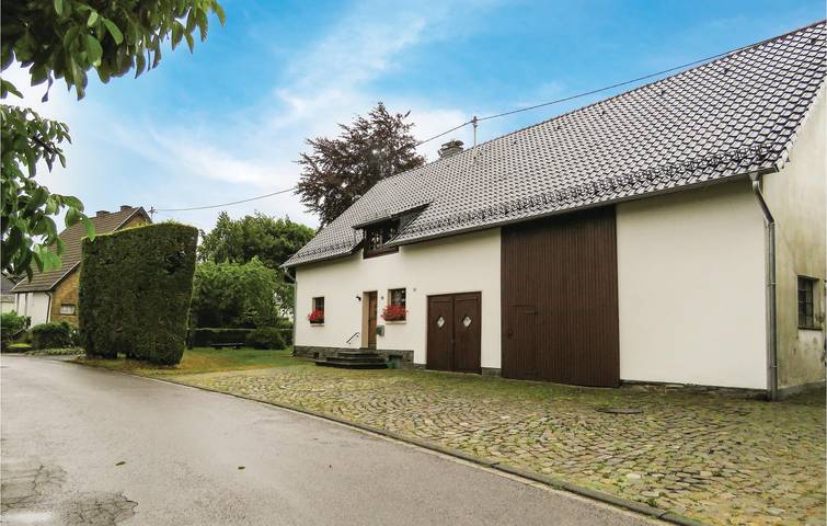 Gemütliches Apartment mit Parkplatz, WiFi und Flussblick in Monschau, Naturpark Hohes Venn-Eifel