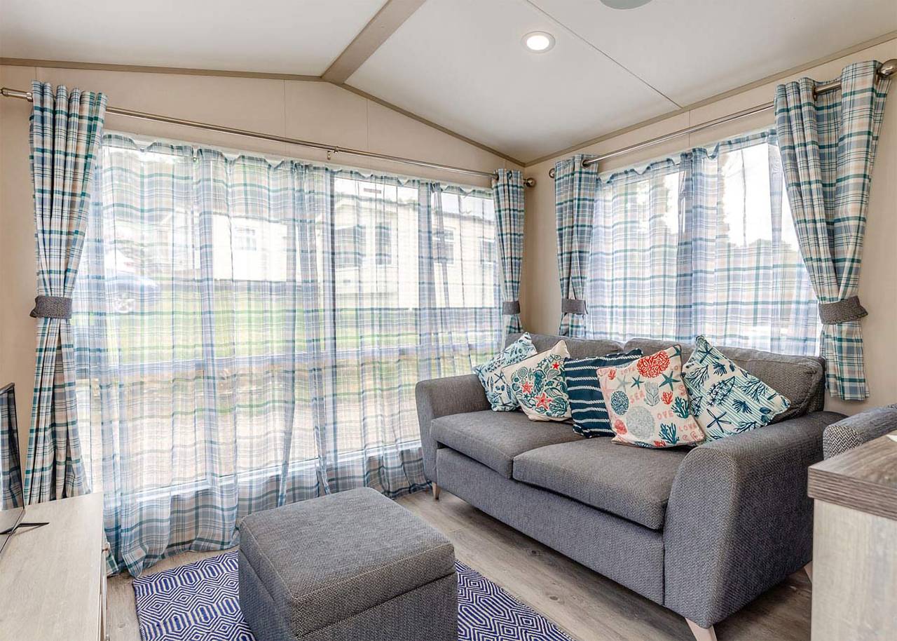 Bronze Premium 1 Bedroom Caravan, Sleeps 2 P in Frinton and Walton, Essex