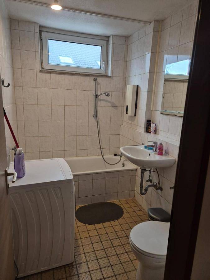 Appartement entier, Aachen Würselen G1 mit Balkon in Würselen, Rhénanie