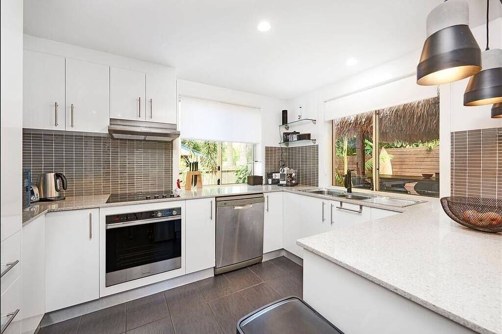 Whale House 8 - 6 Electra Close in Byron Bay, New South Wales